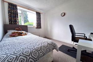Downstairs Bedroom/Study- click for photo gallery
